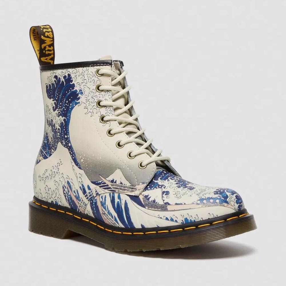 Dr. Martens Women's 1460 LIMITED EDITION The MET Multi Leather Boots US 8 RARE!